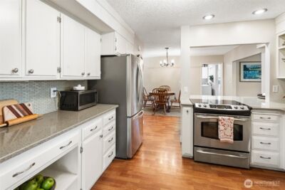 9 N Elliott Avenue , Wenatchee, WA 98801 - Photo 6