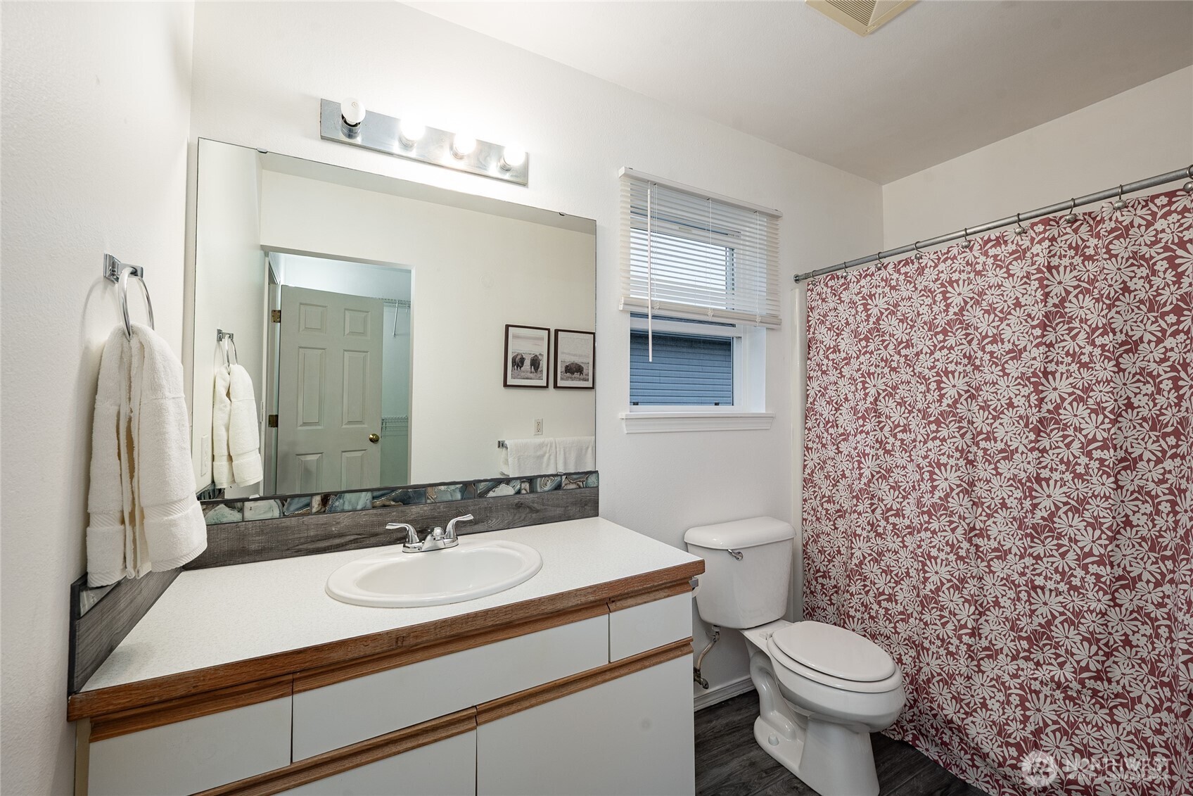 6185 Pacific Heights Drive , Ferndale, WA 98248