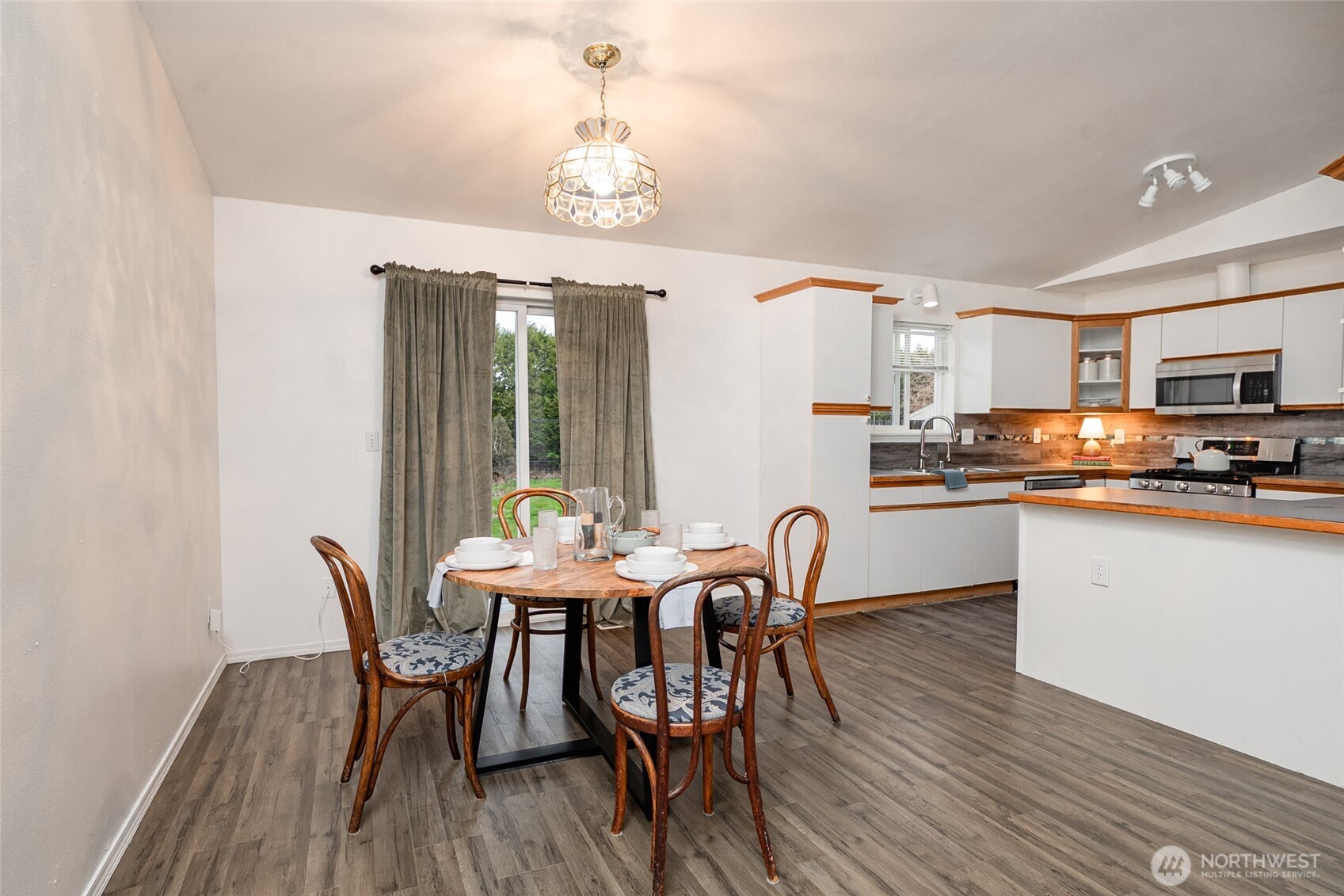 6185 Pacific Heights Drive , Ferndale, WA 98248