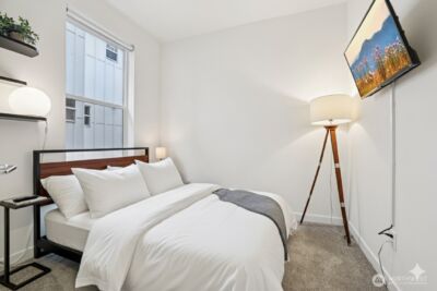 2403 SW Edmunds Street , Seattle, WA 98106 - Photo 18