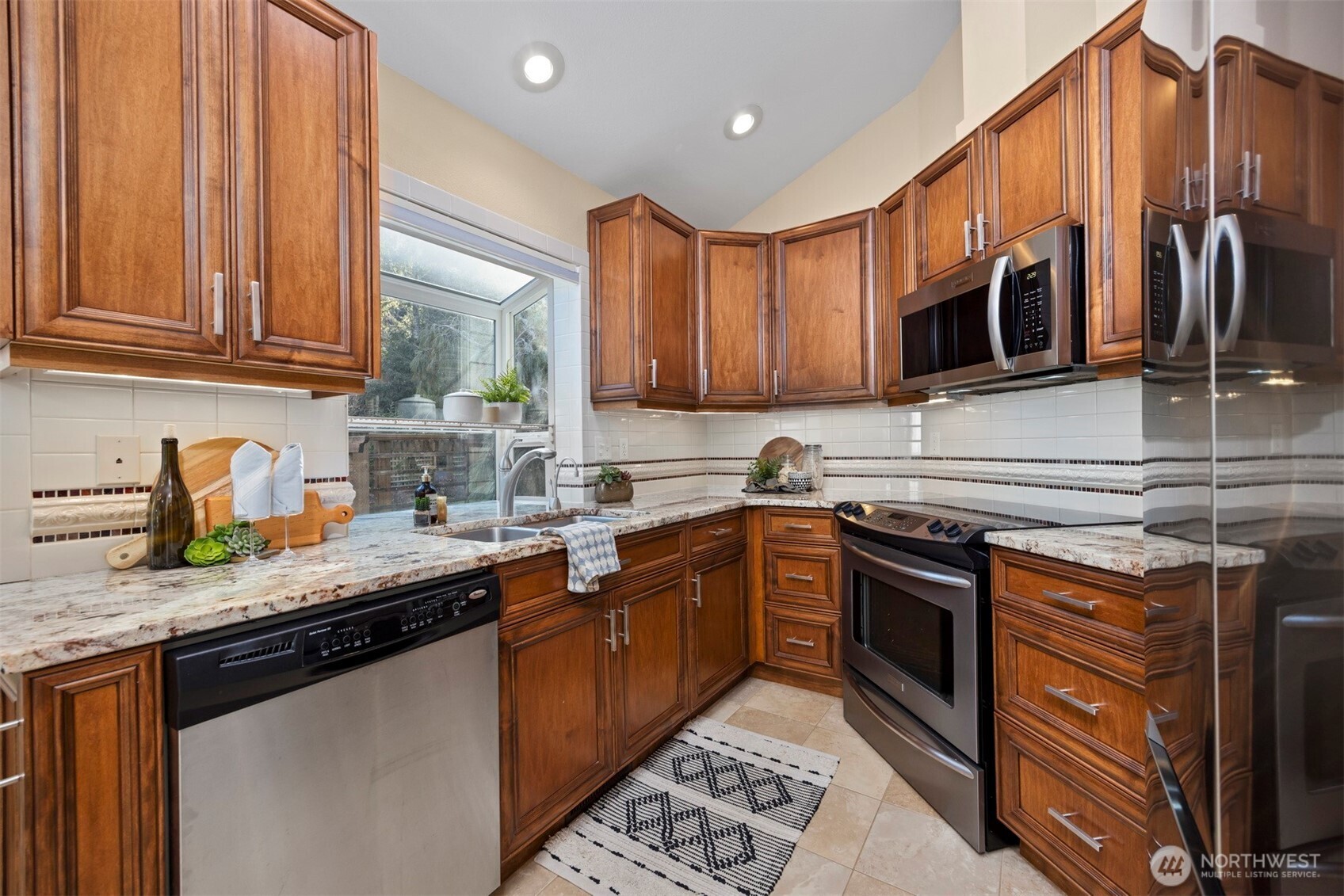 23 Cold Spring Lane , Bellingham, WA 98229