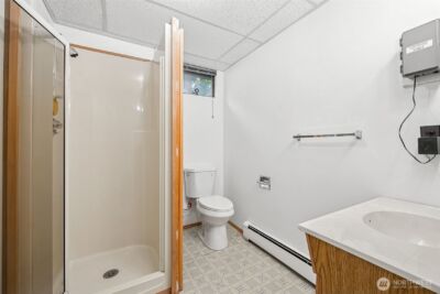 19101 1st Avenue S, Normandy Park, WA 98148-2005 - Photo 23