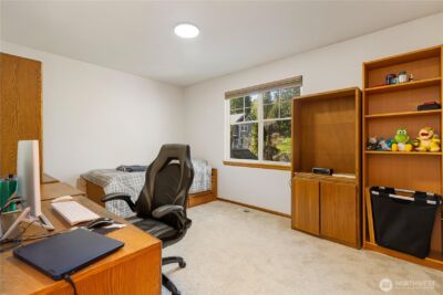 27630 NE Quail Creek Drive , Redmond, WA 98053 - Photo 25