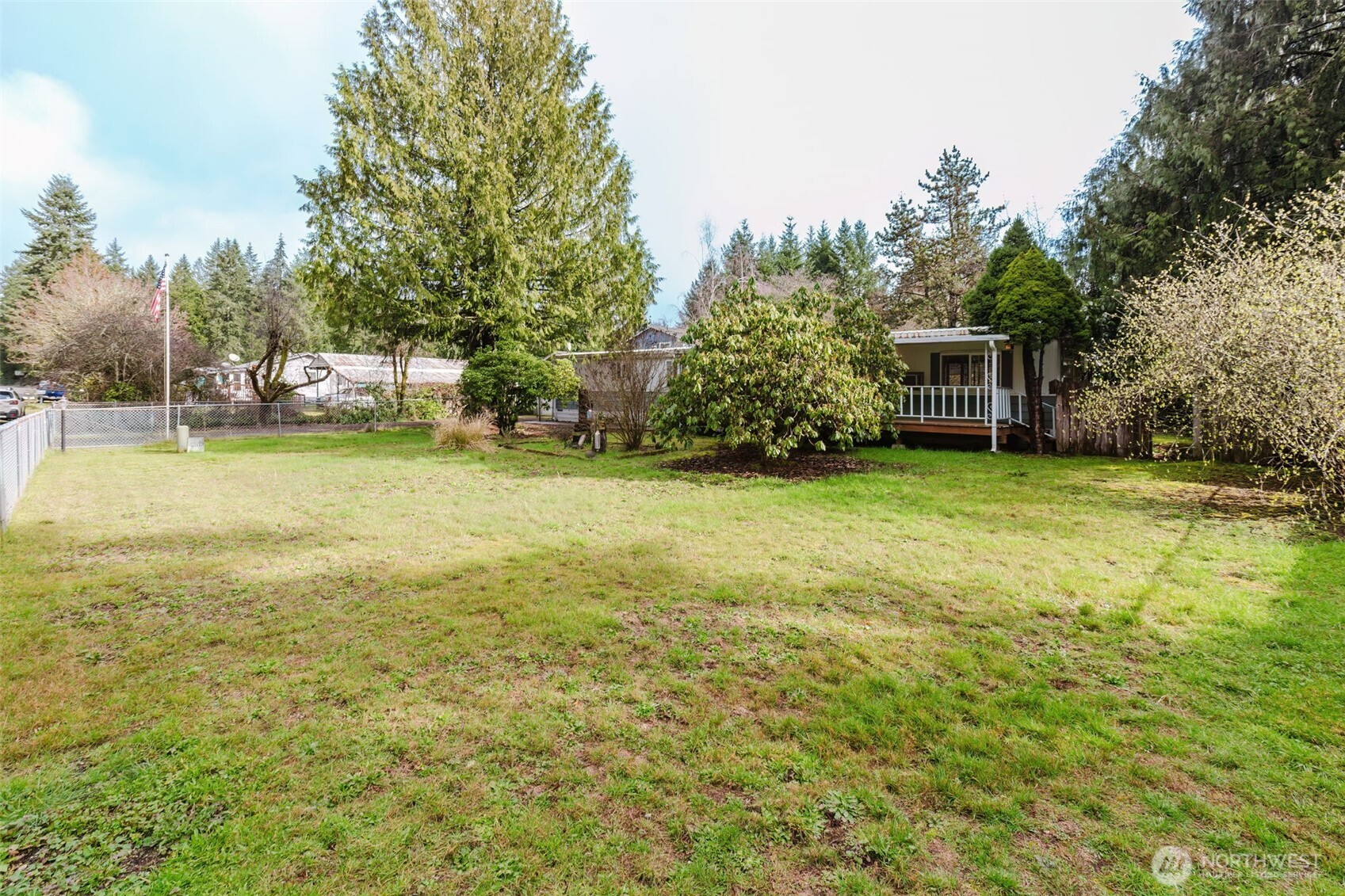 120 NE Larson Lake Lane , Belfair, WA 98528