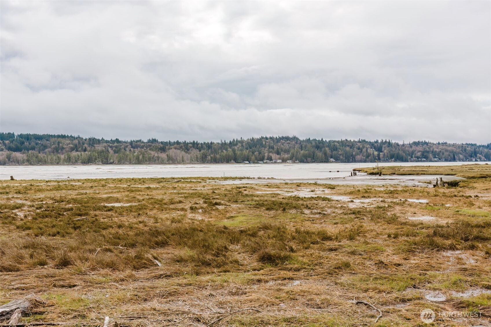 120 NE Larson Lake Lane , Belfair, WA 98528