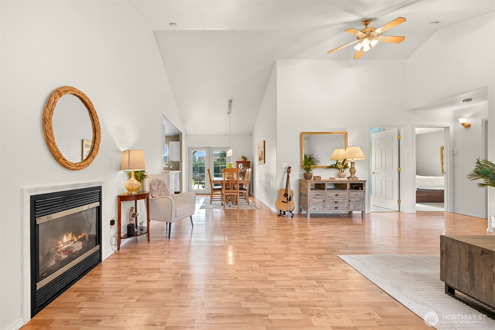 8190 Skagit Way , Blaine, WA 98230