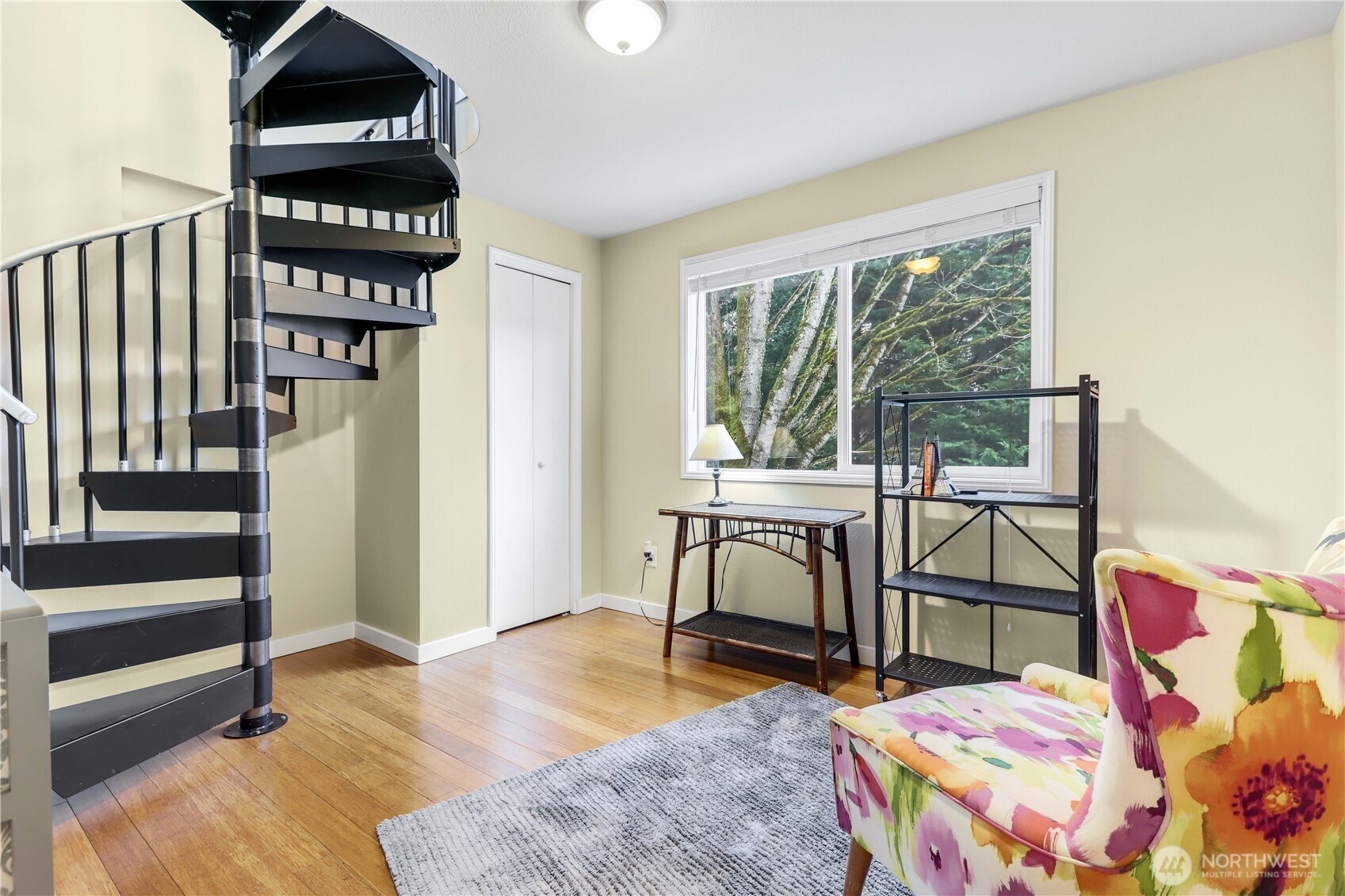 14142 97th Avenue NE, Kirkland, WA 98034