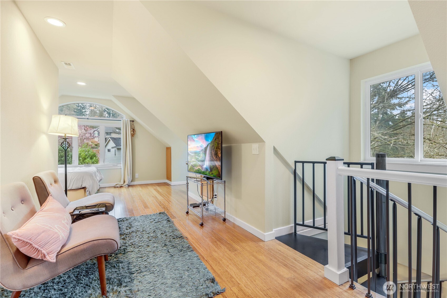 14142 97th Avenue NE, Kirkland, WA 98034