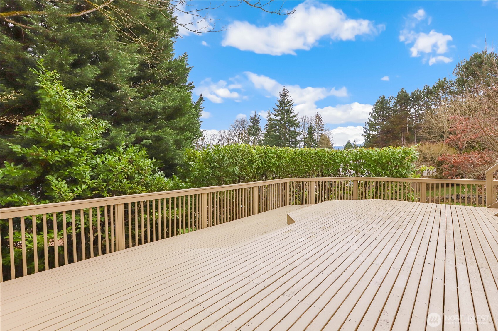 14142 97th Avenue NE, Kirkland, WA 98034