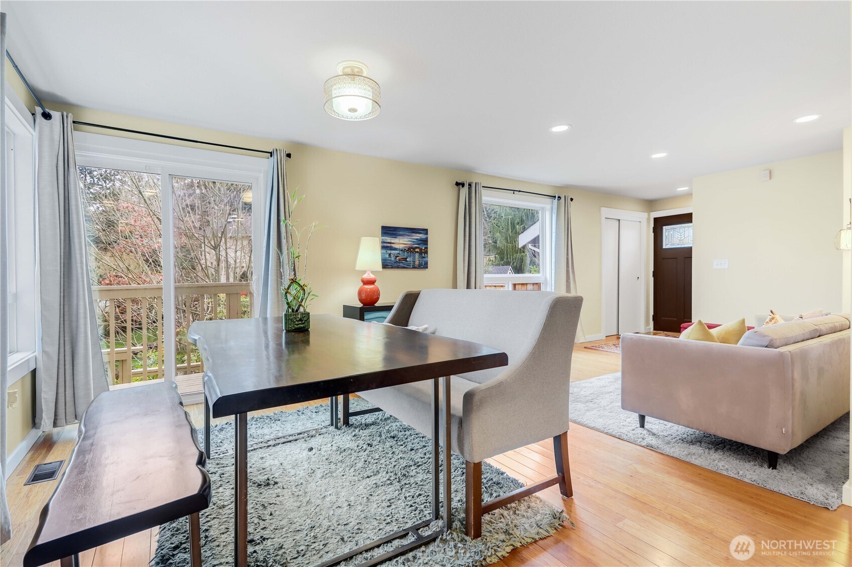 14142 97th Avenue NE, Kirkland, WA 98034