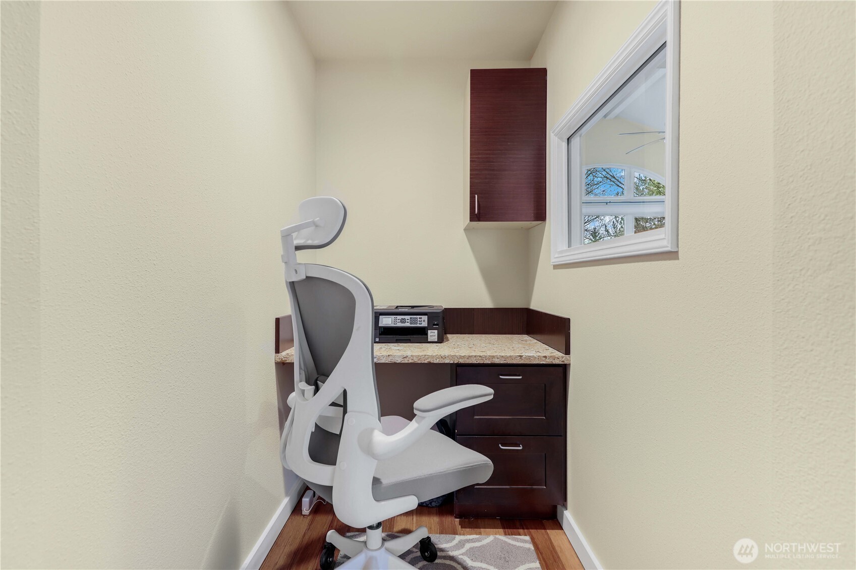 14142 97th Avenue NE, Kirkland, WA 98034