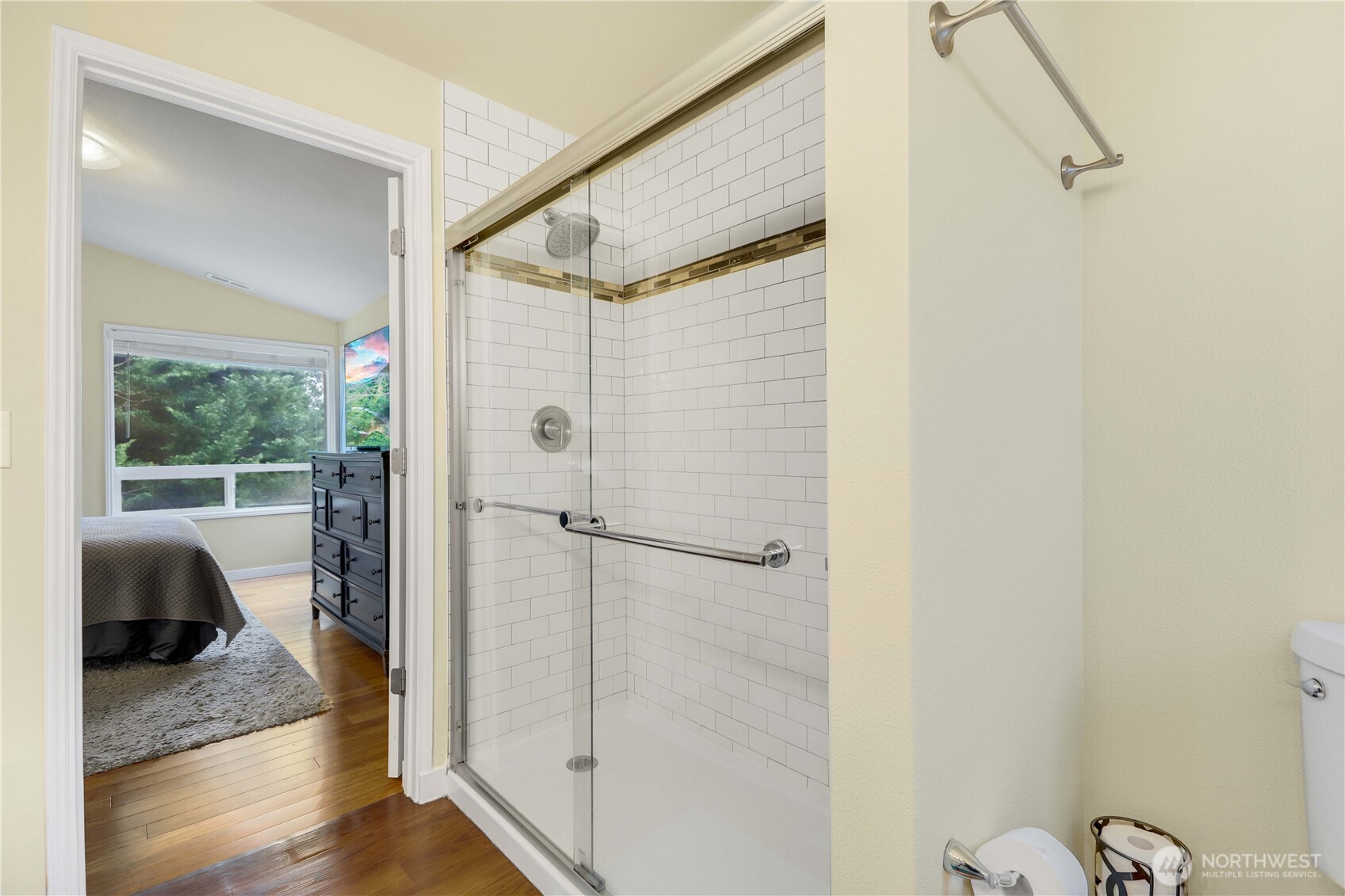 14142 97th Avenue NE, Kirkland, WA 98034