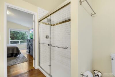 14142 97th Avenue NE, Kirkland, WA 98034 - Photo 10