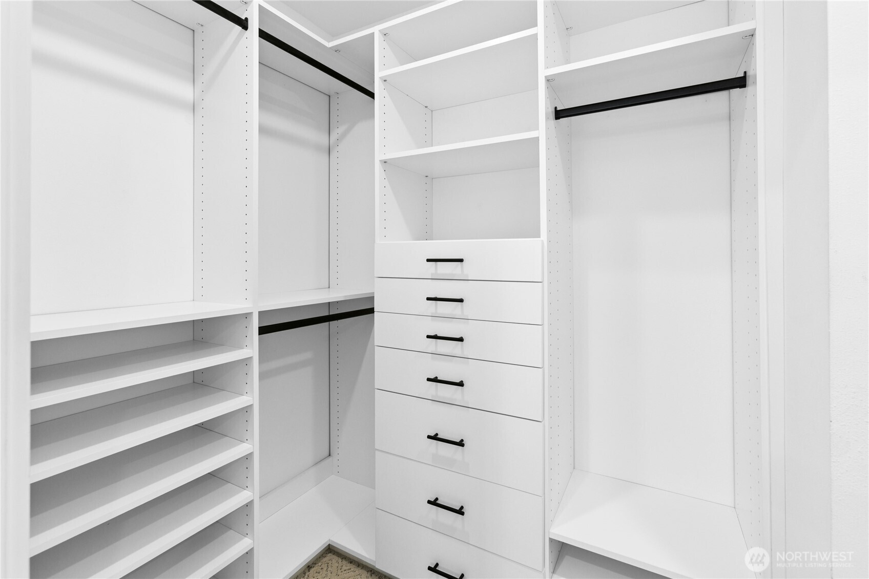 1142 NW 59th Street #B, Seattle, WA 98107