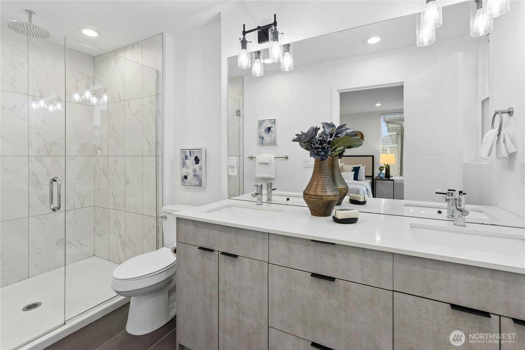 1142 NW 59th Street #B, Seattle, WA 98107