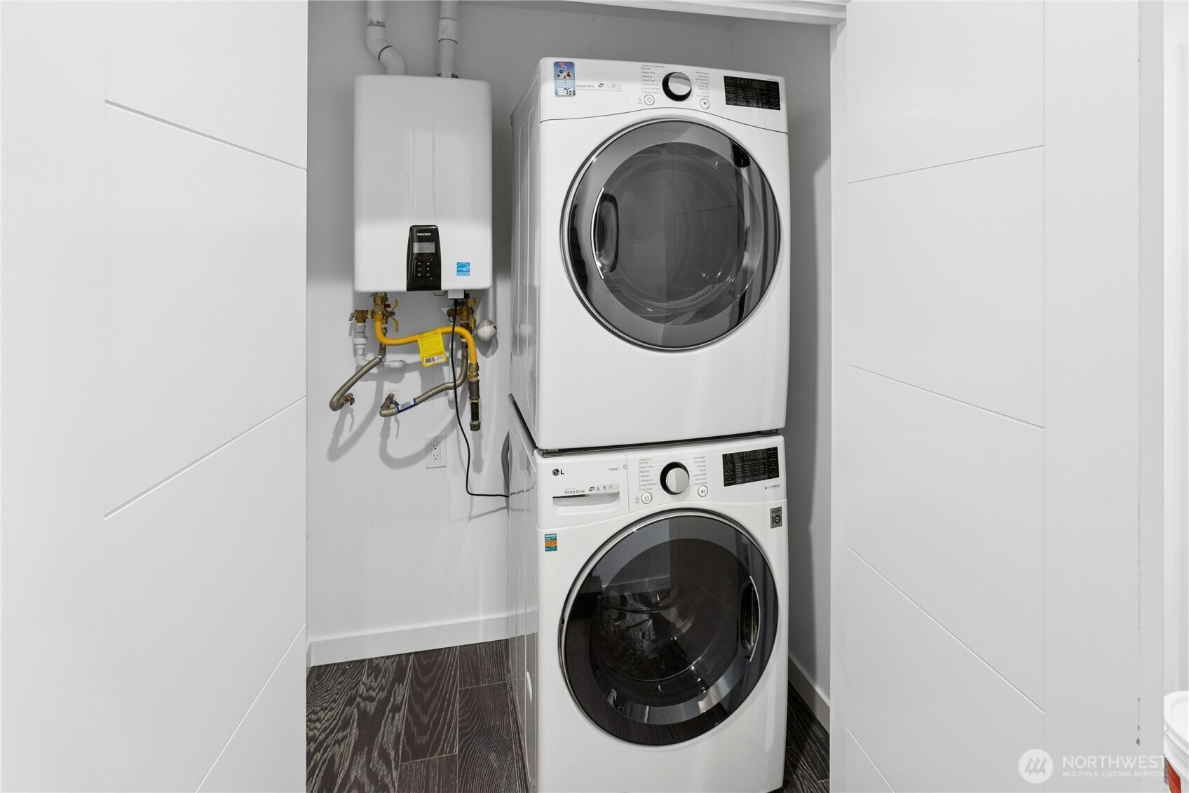 1142 NW 59th Street #B, Seattle, WA 98107