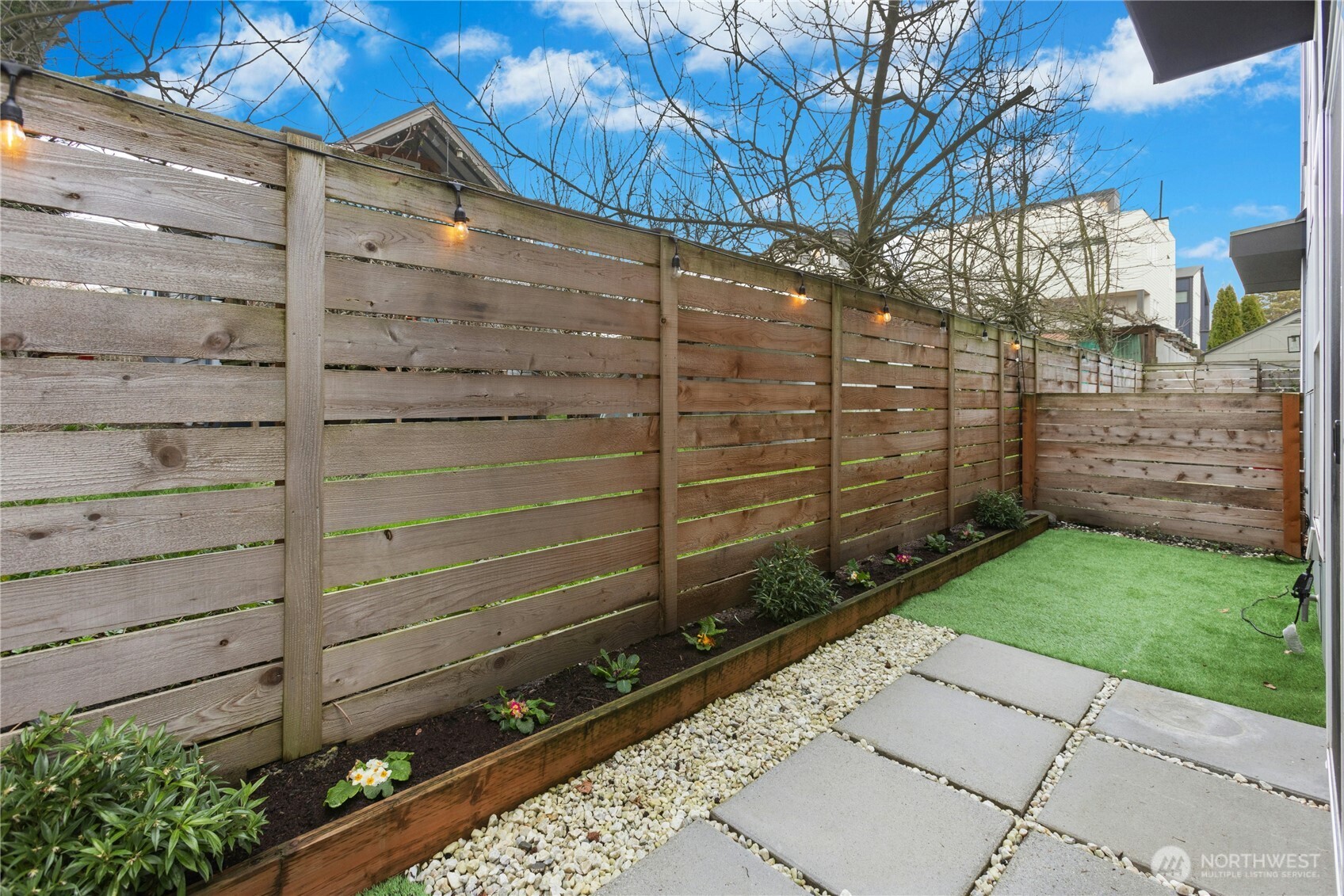 1142 NW 59th Street #B, Seattle, WA 98107