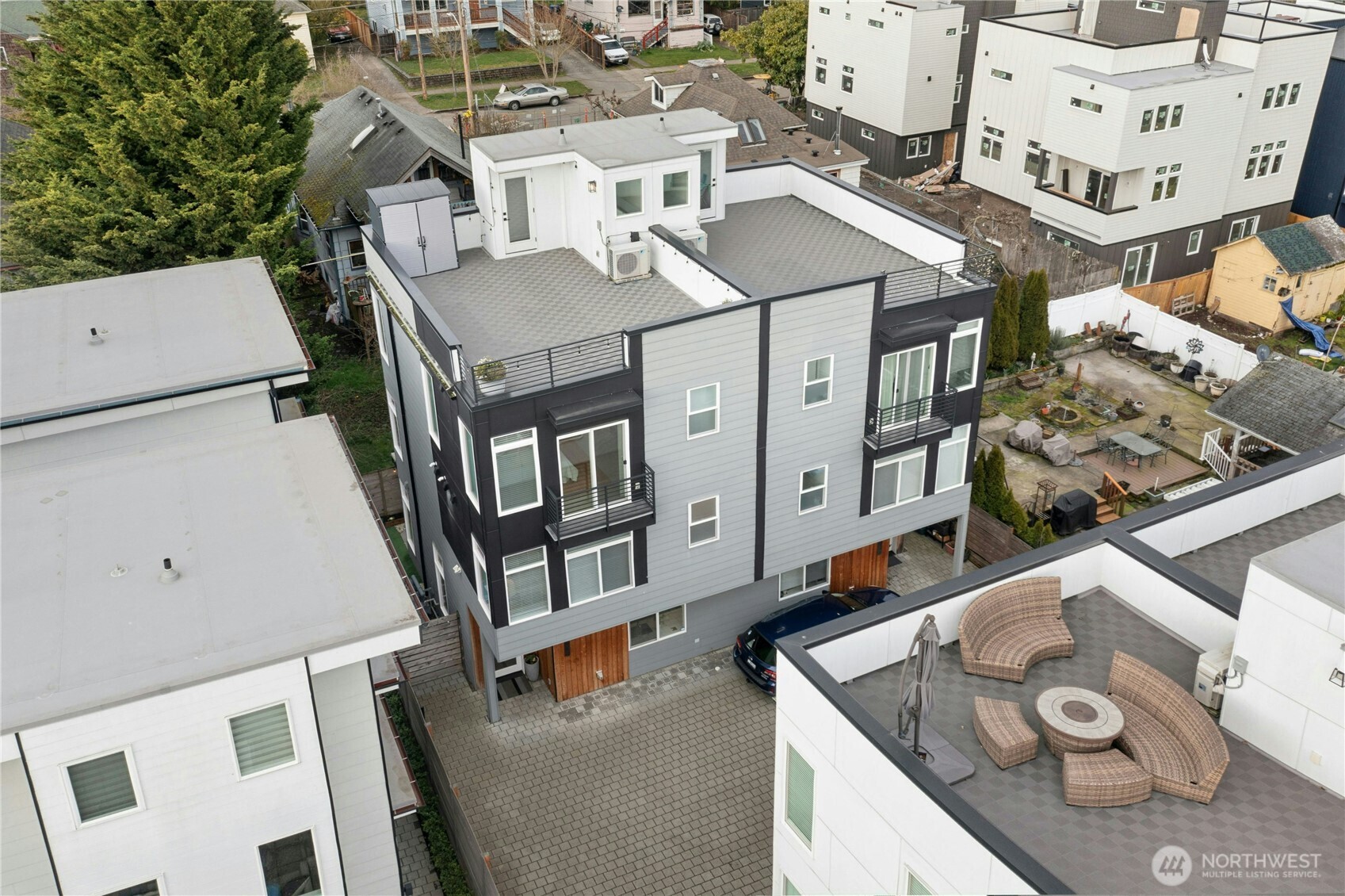 1142 NW 59th Street #B, Seattle, WA 98107