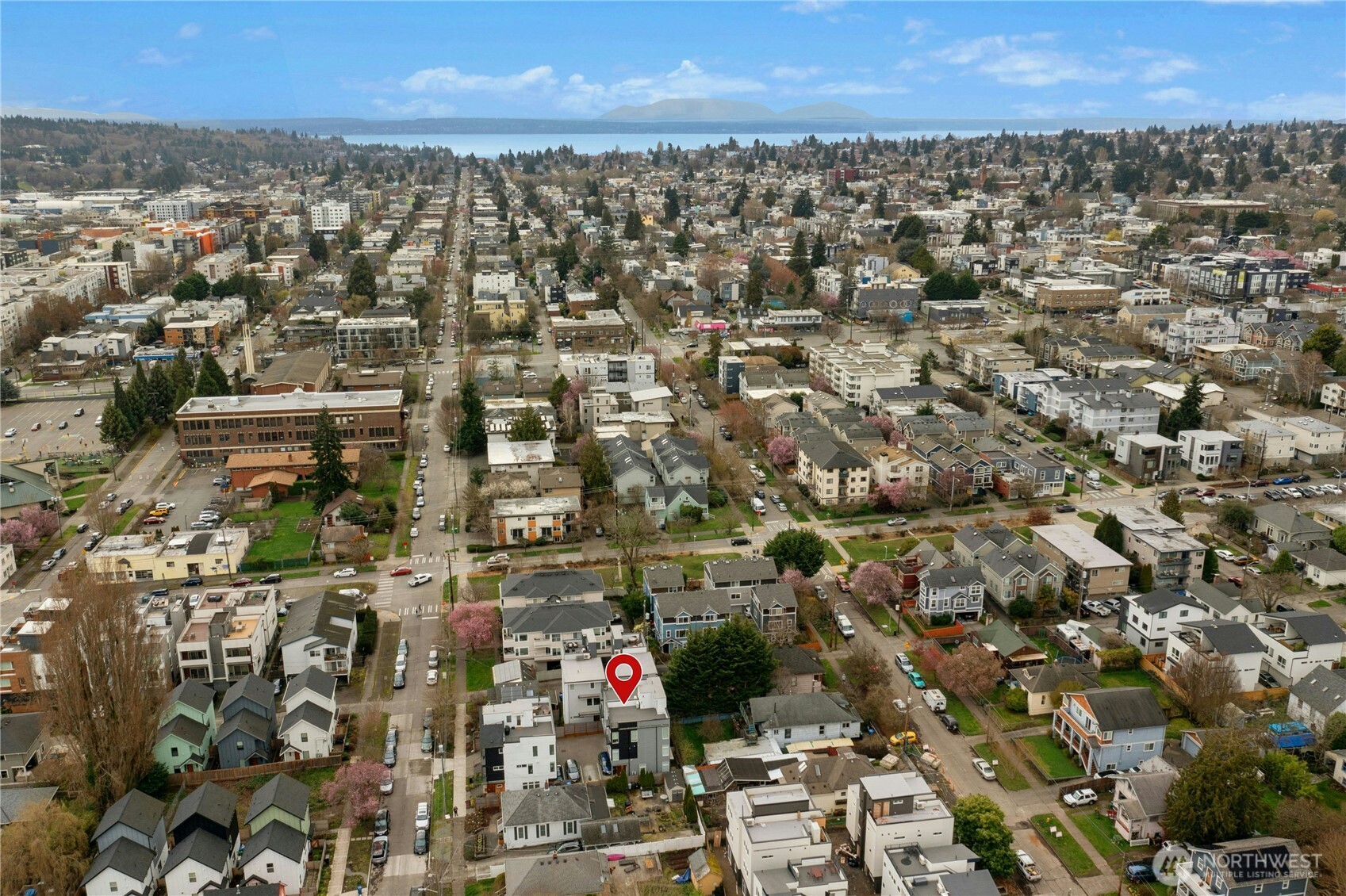 1142 NW 59th Street #B, Seattle, WA 98107