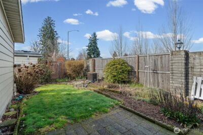 1402 22nd Street NE #11, Auburn, WA 98002 - Photo 6