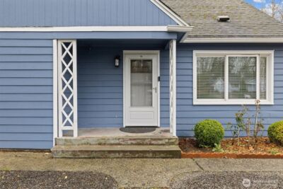 12067 Renton Avenue S, Seattle, WA 98178 - Photo 2