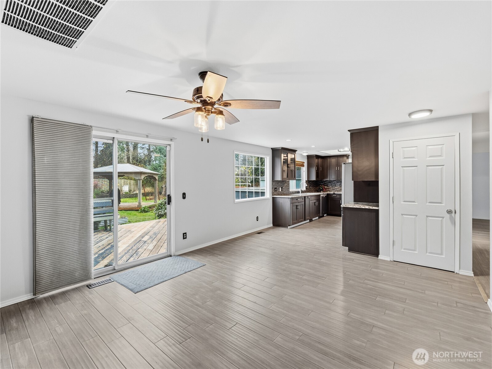 1857 Cutter Place , Oak Harbor, WA 98277