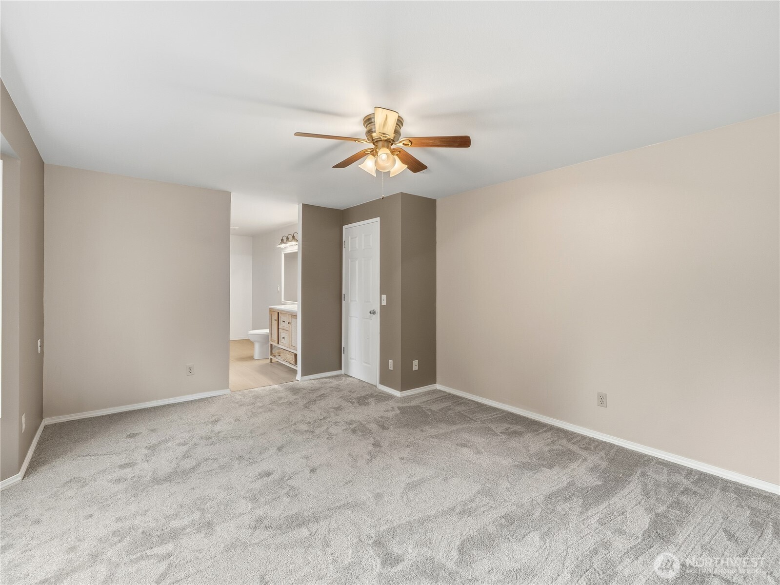 1857 Cutter Place , Oak Harbor, WA 98277