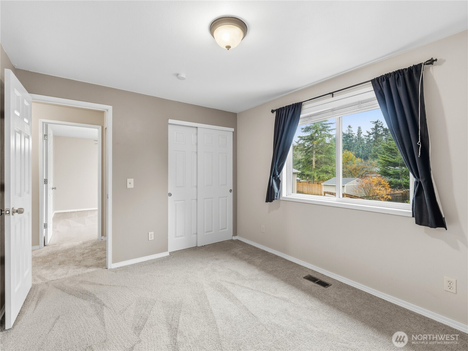 1857 Cutter Place , Oak Harbor, WA 98277