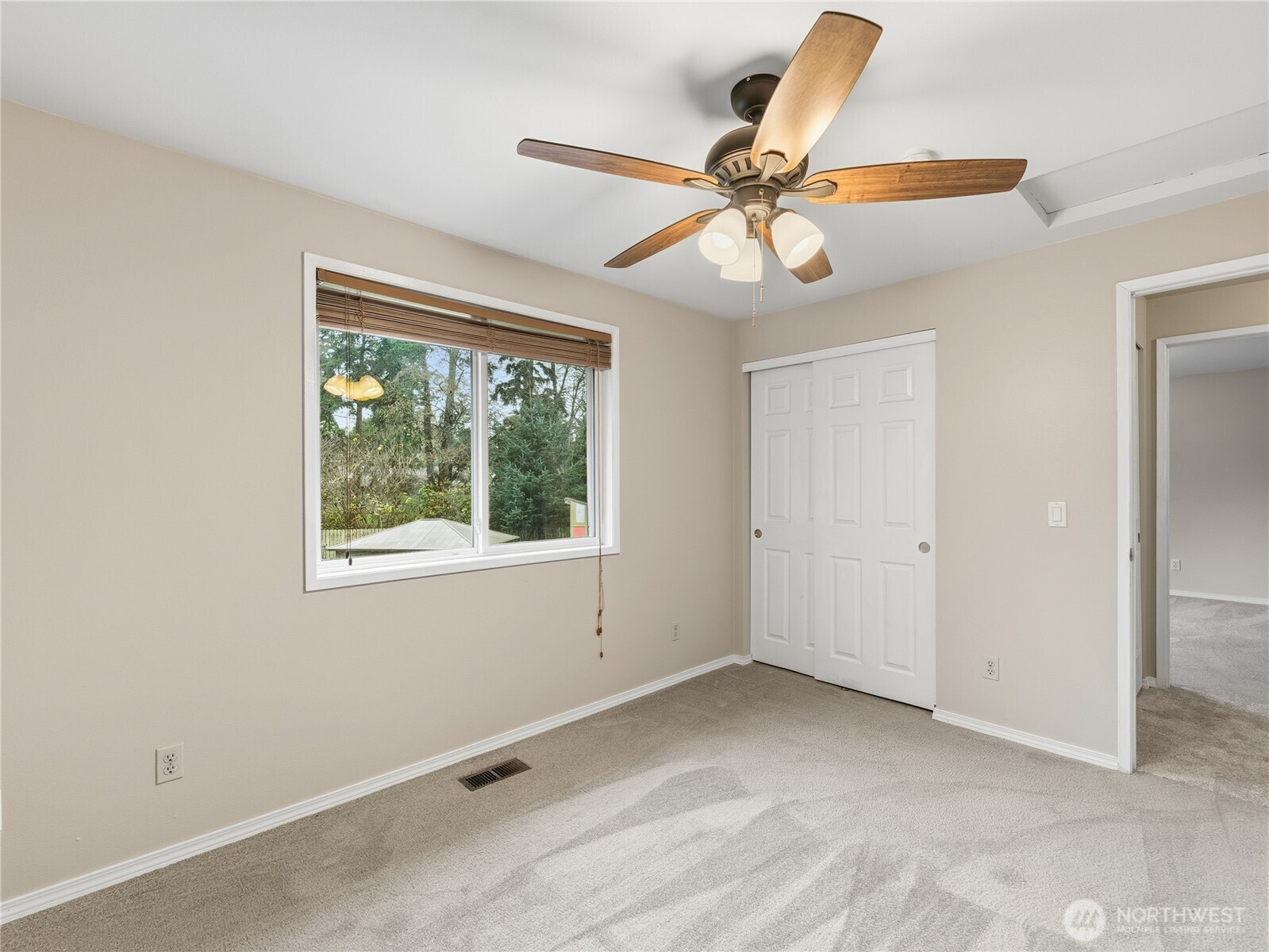 1857 Cutter Place , Oak Harbor, WA 98277