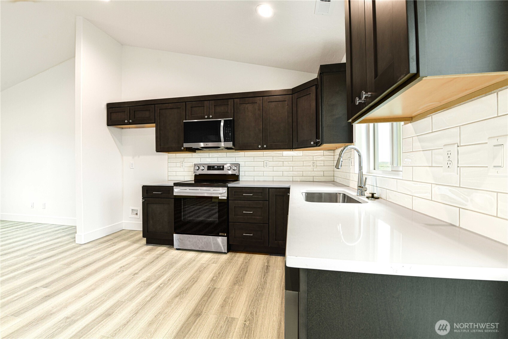 4258 W Sandy Court , Moses Lake, WA 98837