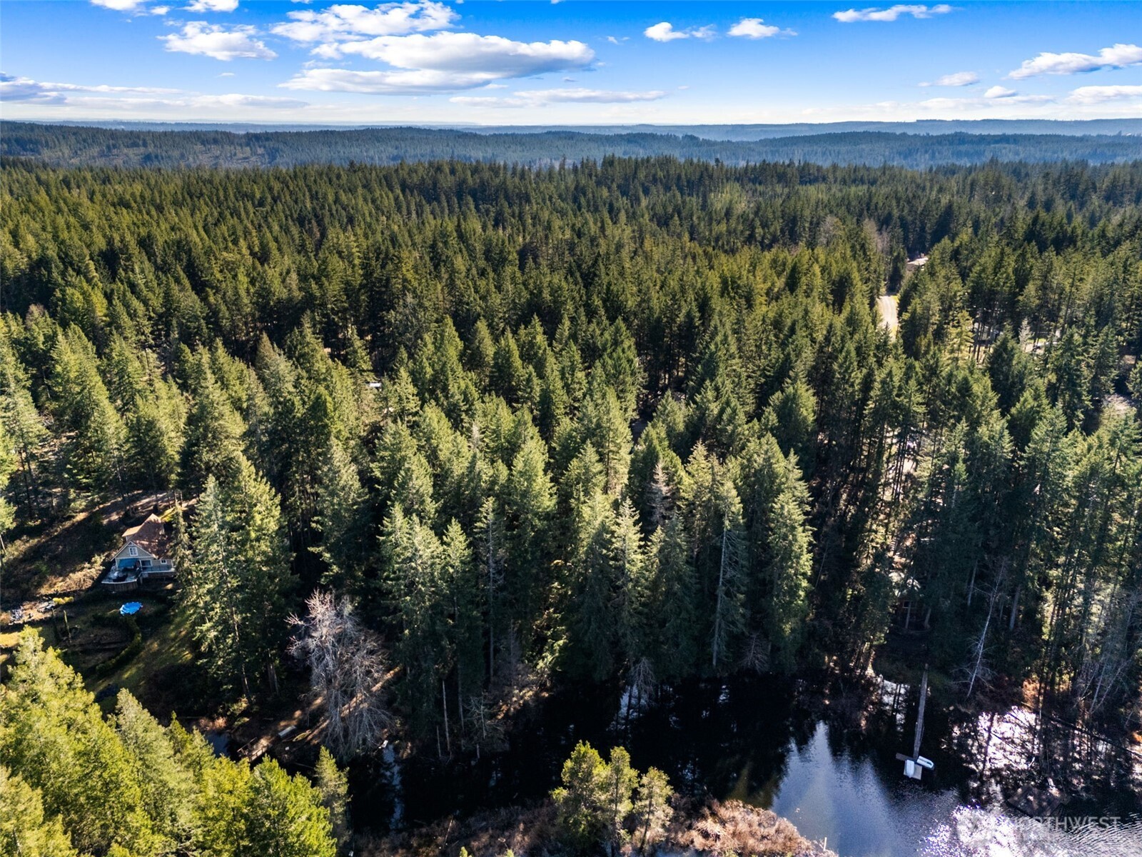 431 NE Collins Lake Drive , Tahuya, WA 98588