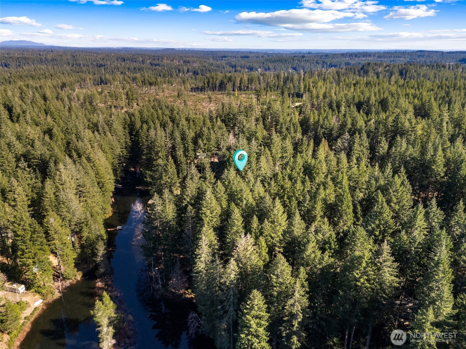 431 NE Collins Lake Drive , Tahuya, WA 98588