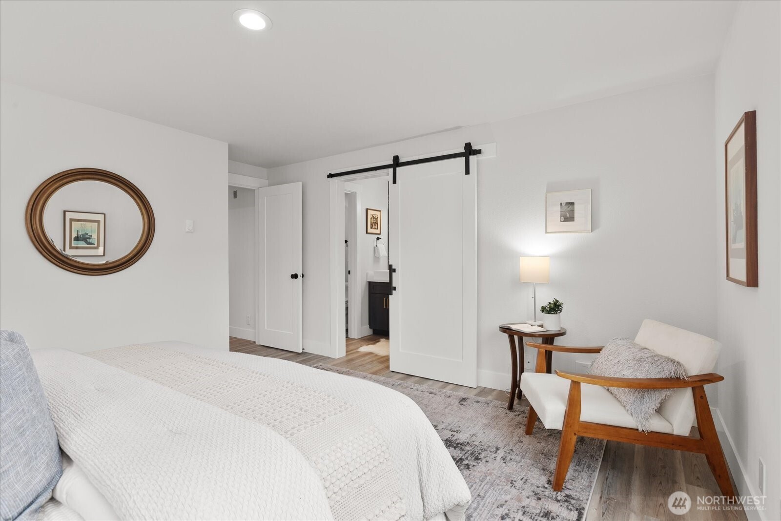 1512 California Avenue SW #302, Seattle, WA 98116-1661