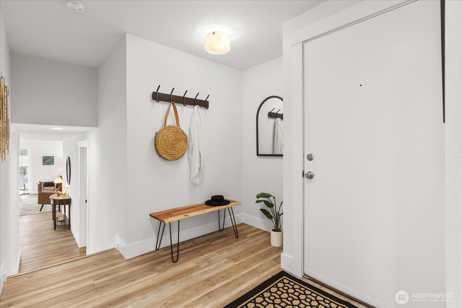 1512 California Avenue SW #302, Seattle, WA 98116-1661