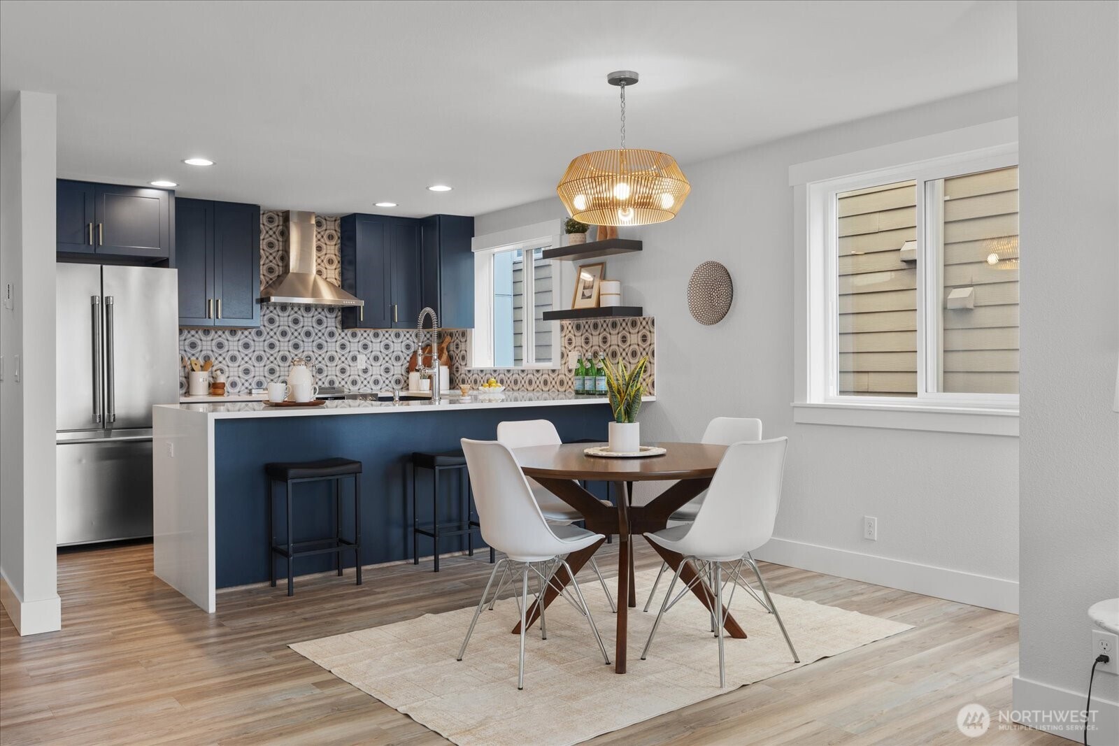 1512 California Avenue SW #302, Seattle, WA 98116-1661