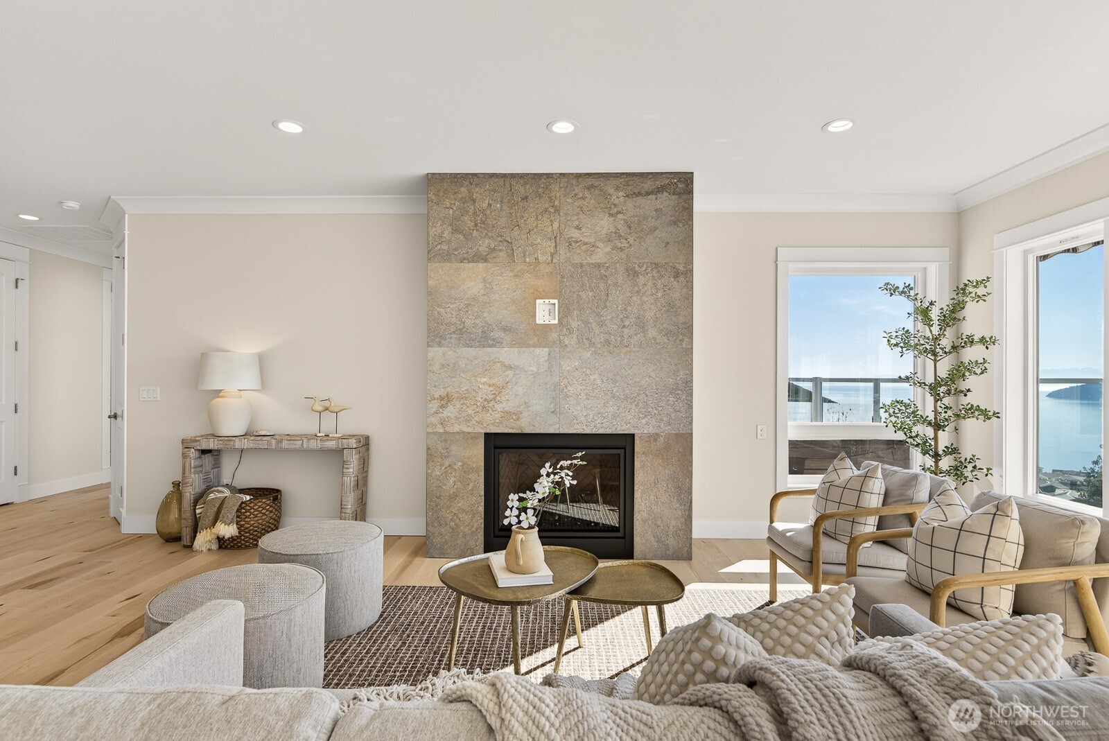 2402 Highland Drive , Anacortes, WA 98221