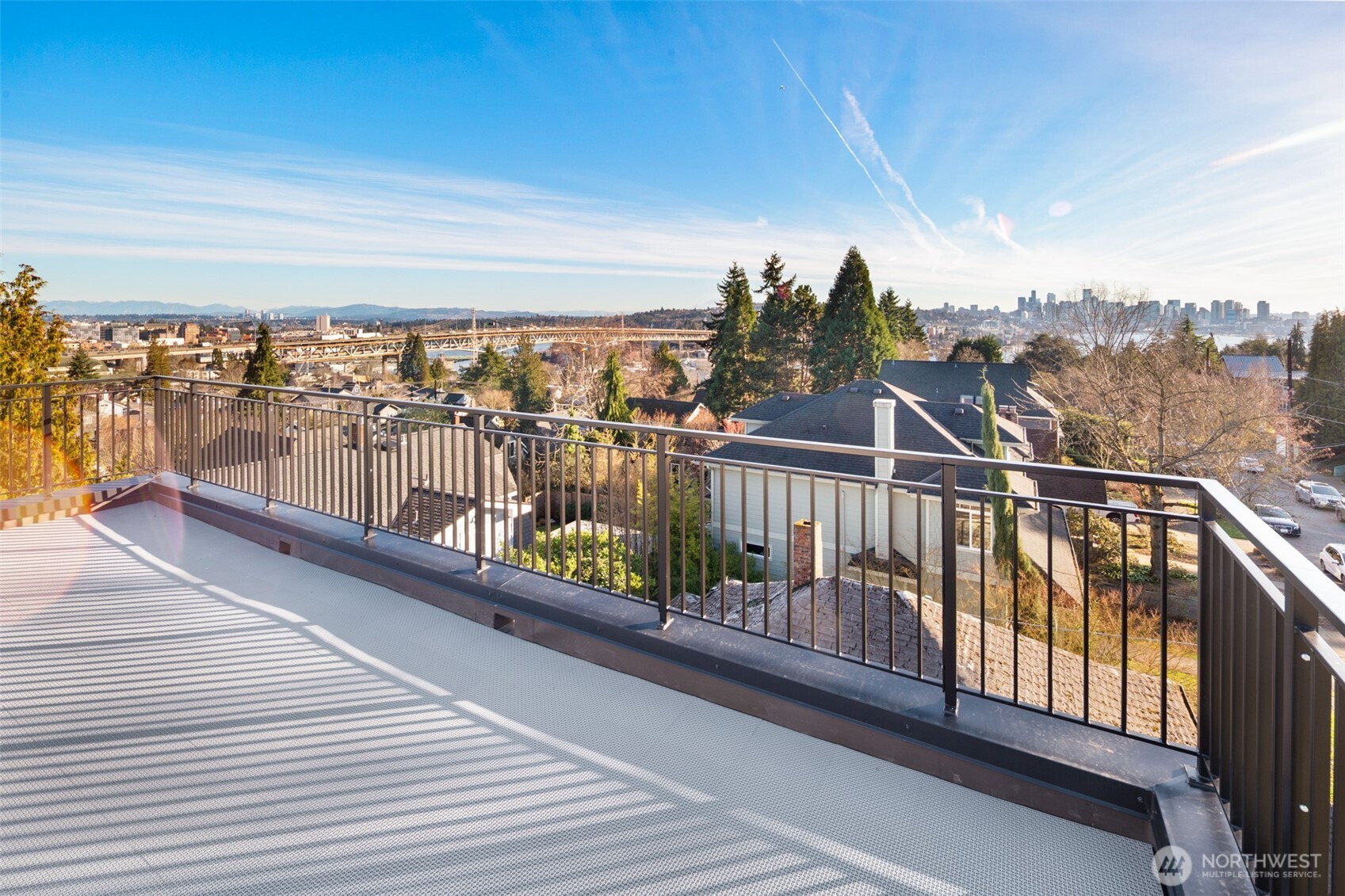 4136 Eastern Avenue N, Seattle, WA 98103