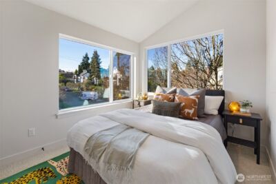 4136 Eastern Avenue N, Seattle, WA 98103 - Photo 22