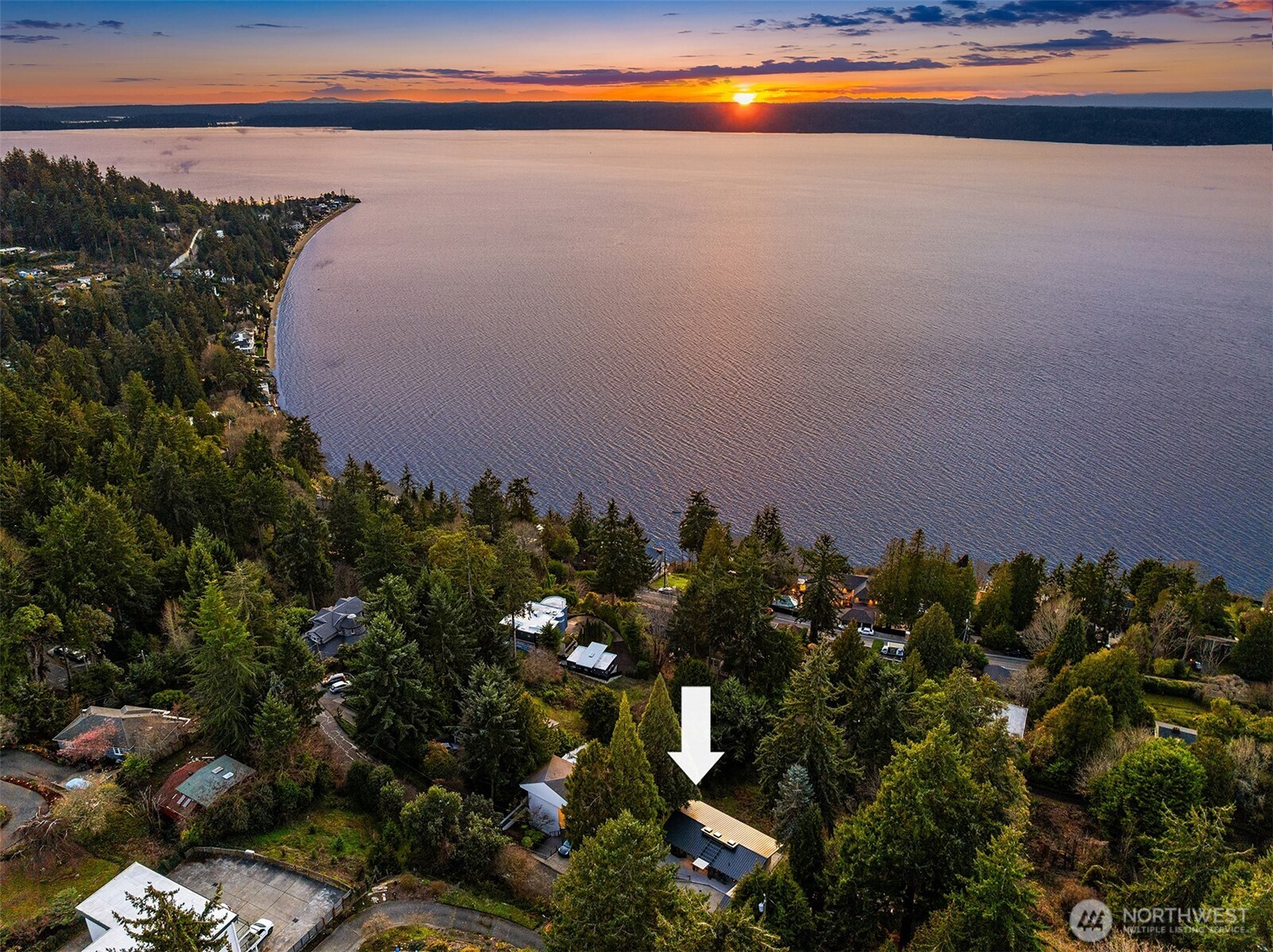 15733 25th Avenue SW, Burien, WA 98166