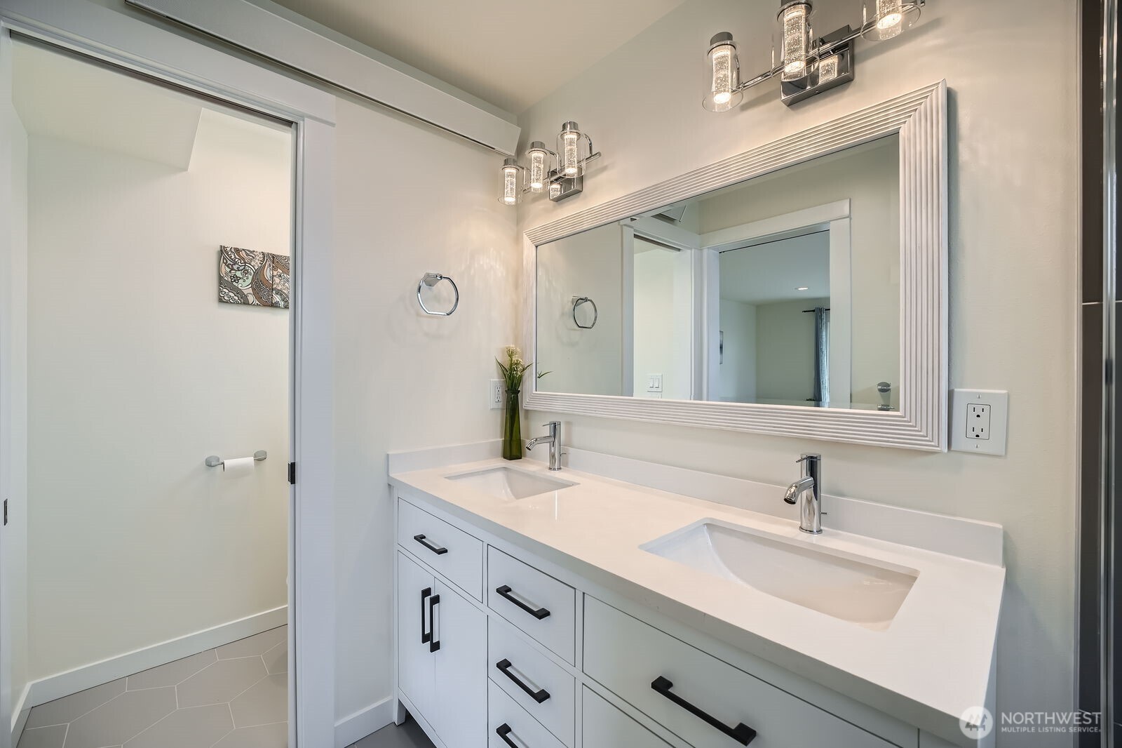 5930 18th Avenue S, Seattle, WA 98108