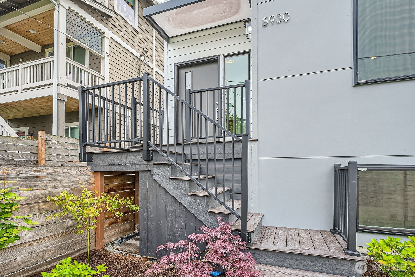 5930 18th Avenue S, Seattle, WA 98108