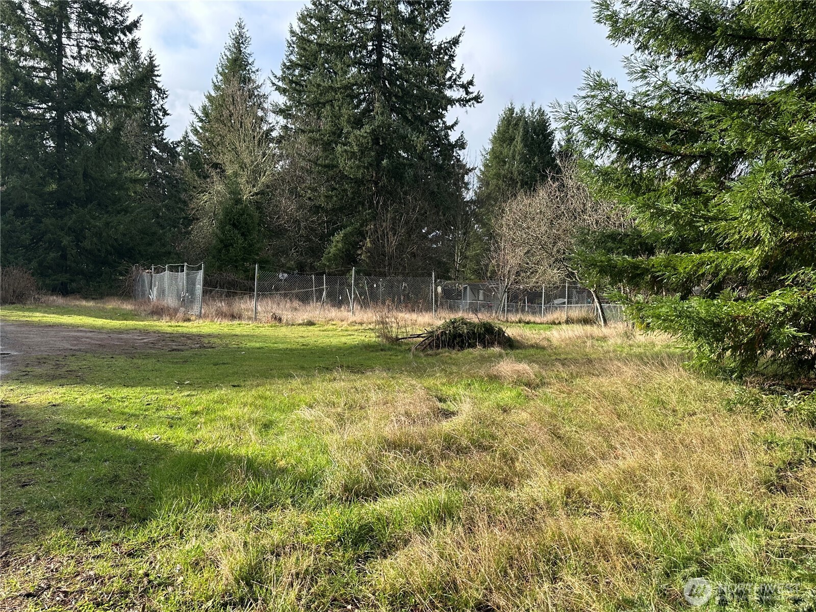 15827 Lawrence Place SE, Yelm, WA 98597