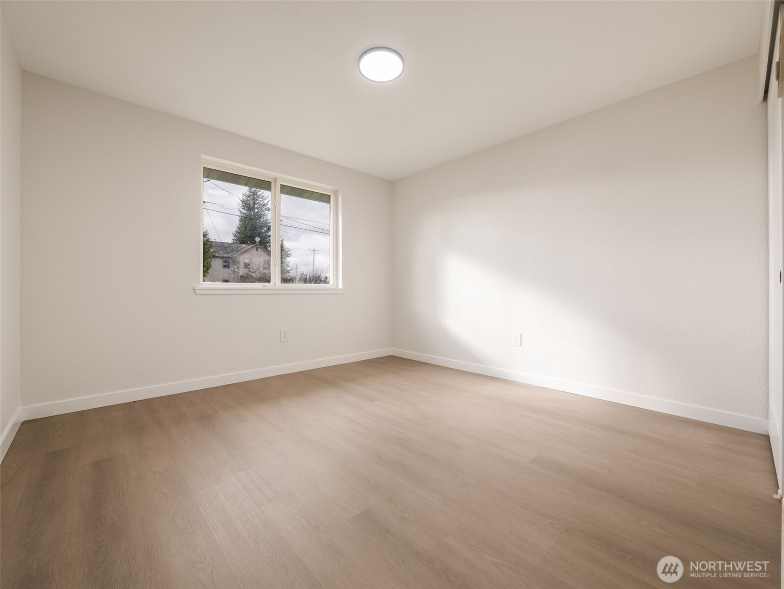 326 S Perkins Street , Buckley, WA 98321