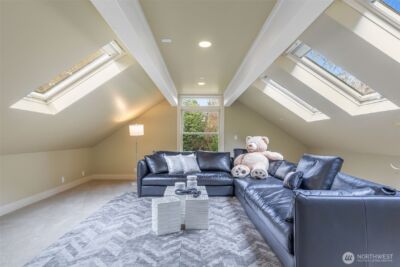 7626 NE 8th Street , Medina, WA 98039 - Photo 21