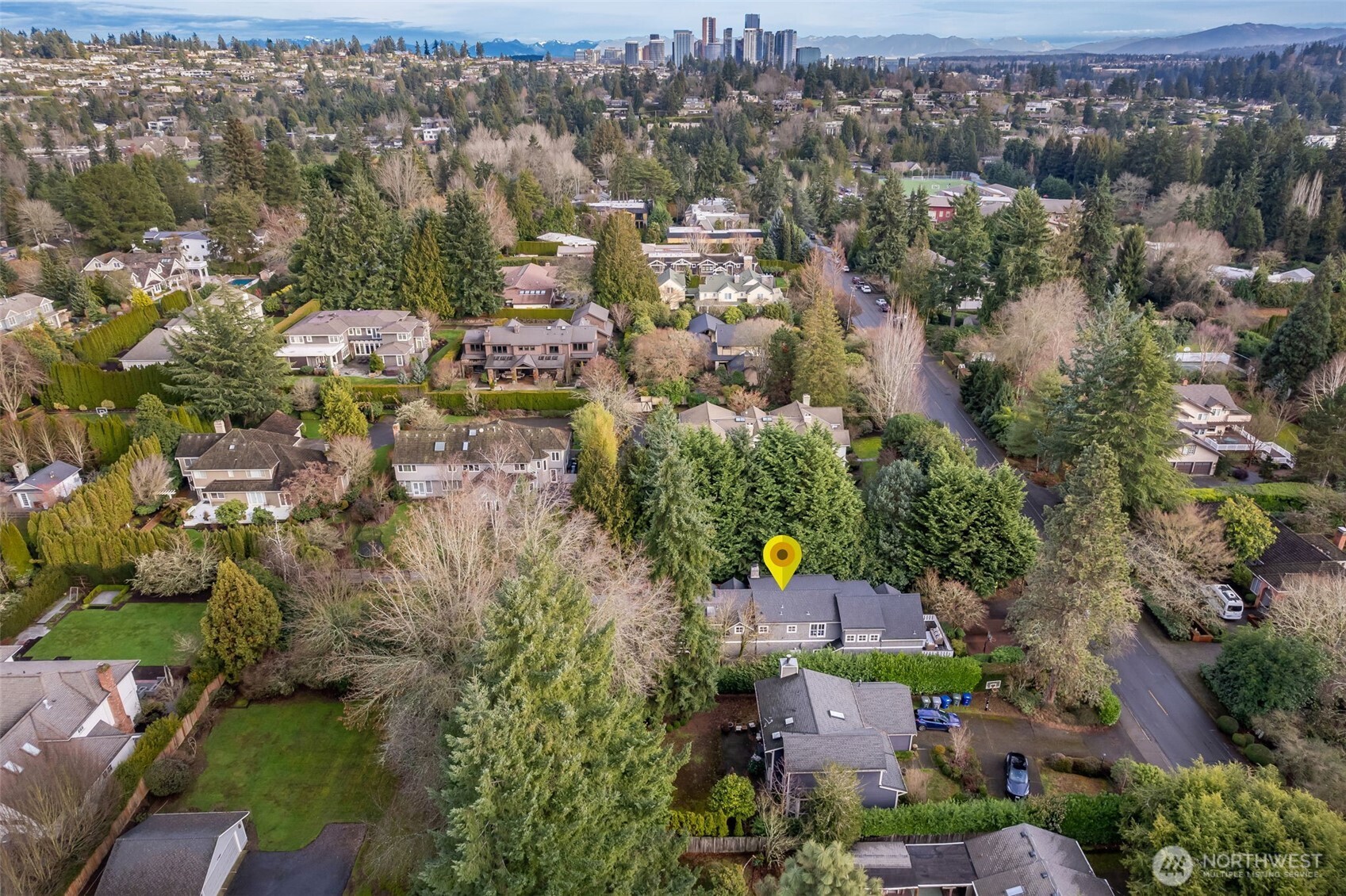 7626 NE 8th Street , Medina, WA 98039