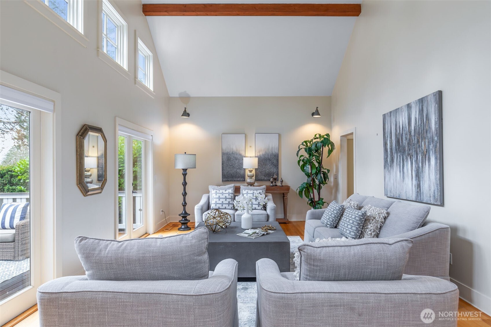 7626 NE 8th Street , Medina, WA 98039