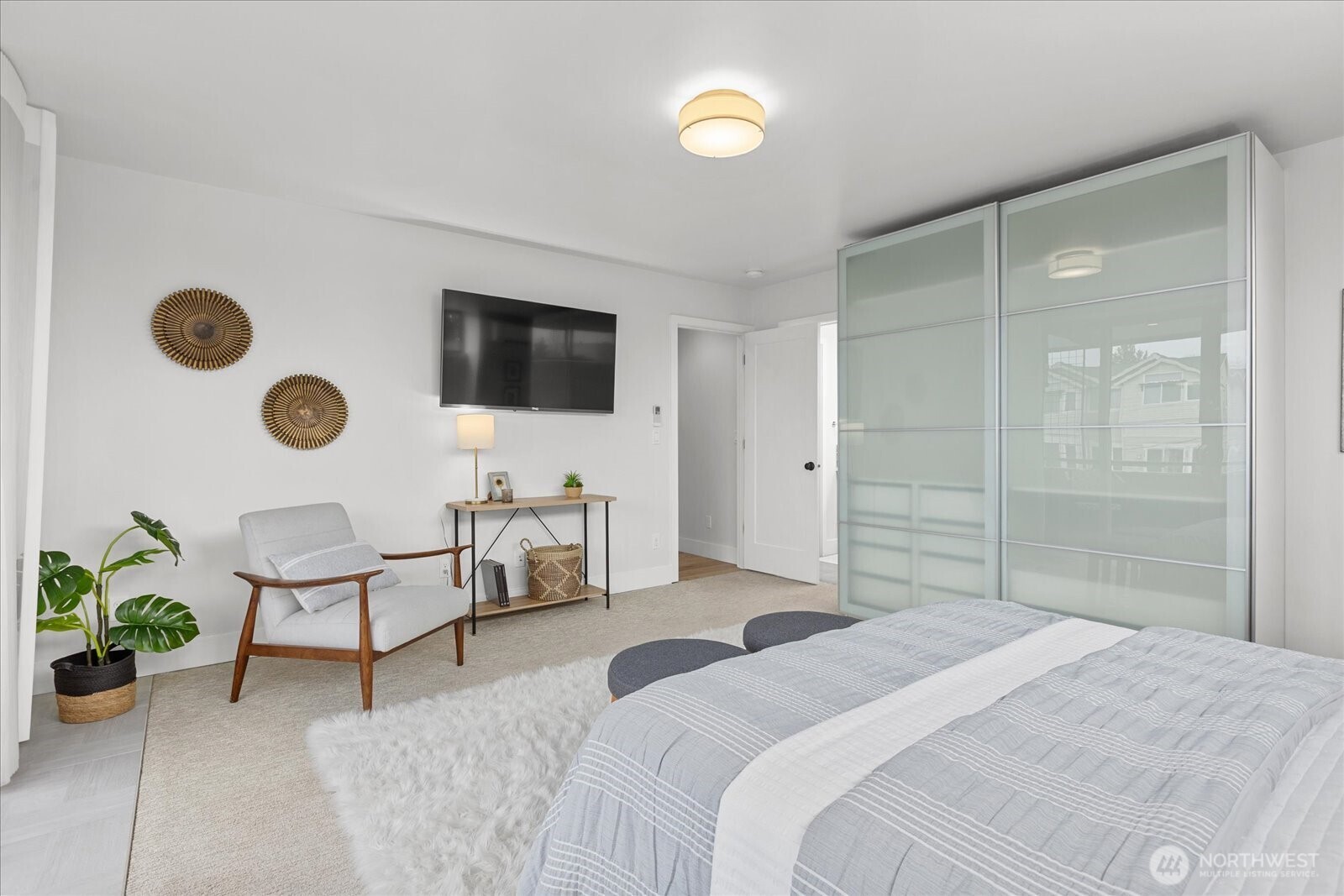 1612 California Avenue SW #B, Seattle, WA 98116