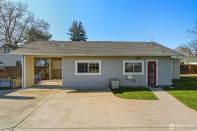 22 NW B Street , College Place, WA 99324 - Photo 17