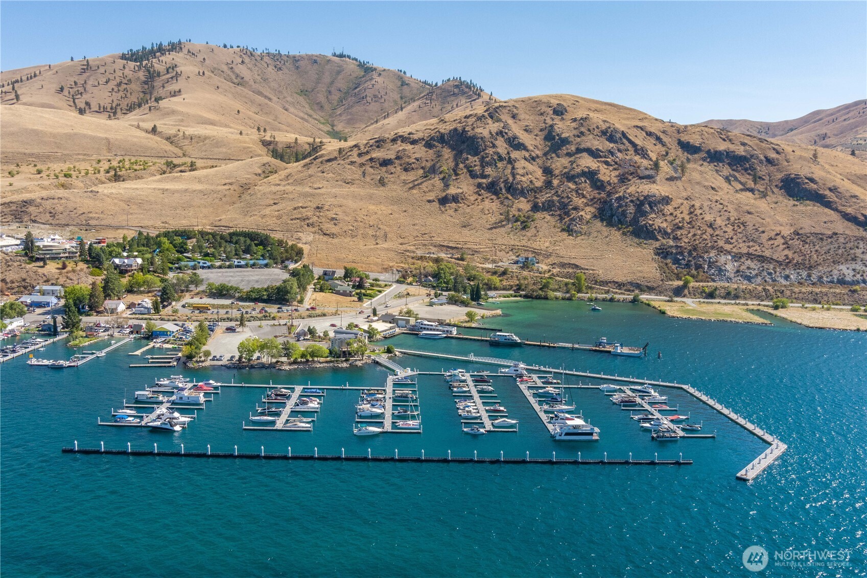 1350 W Woodin Avenue #CDE2, Chelan, WA 98816