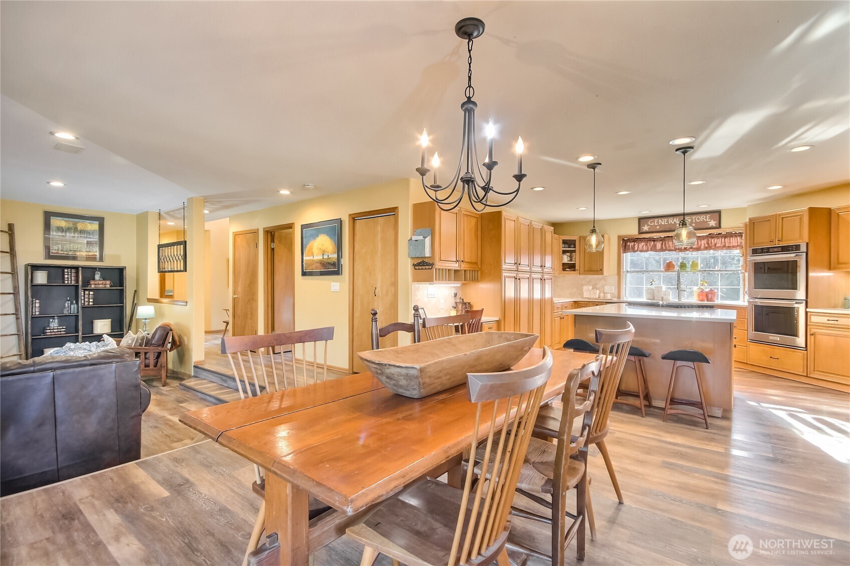 24608 SE 387th Street , Enumclaw, WA 98022